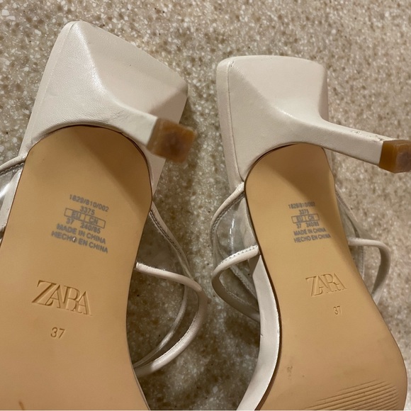Zara, cream, wore two times. Too big for my narrow foot. Size 6 1/3-Euro 37. - Picture 7 of 10